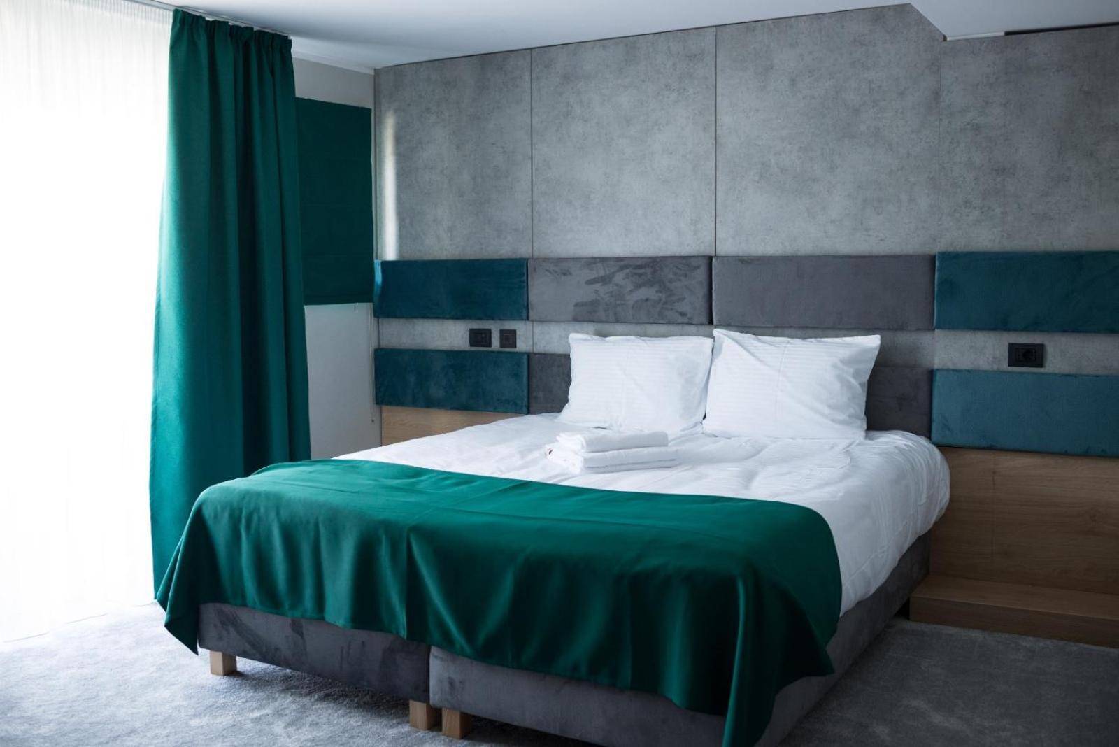 Hotel Plutitor Lebada